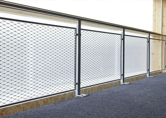 cuerda anudada de acero inoxidable llena Mesh Flexible de la barandilla de 25*25m m