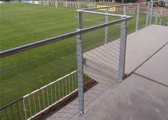 Agujero inoxidable flexible de la cerca 80x80 milímetro del jardín de la seguridad de la cuerda de alambre de acero