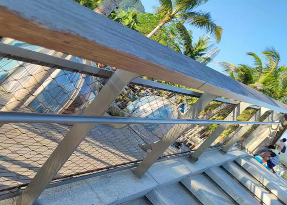 Escalera de acero inoxidable SS304 que pesca 2,0 el agujero flexible del alambre 50x50 milímetros del milímetro