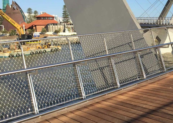 Red de acero inoxidable de la seguridad de la protección de la caída para el agujero del milímetro 60x60 milímetro del puente 3,0