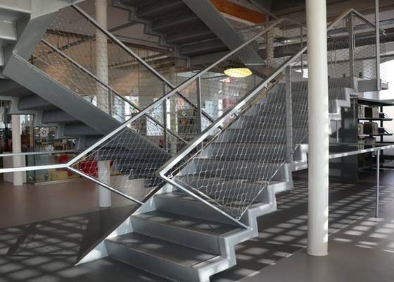 Red de acero inoxidable de la seguridad de la escalera con la cuerda Mesh Ss de la virola 304 2,0 milímetros de alambre