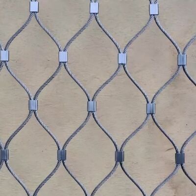 Redes duraderas de cable X Tend para soporte de pared de plantas de interior