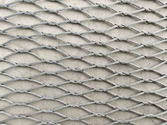 Diámetro del alambre 0,5 mm a 3,2 mm Largo rollo de red de alambre aviario 30 m Con ventaja de tendencia X Ideal para la construcción de jaulas de aves